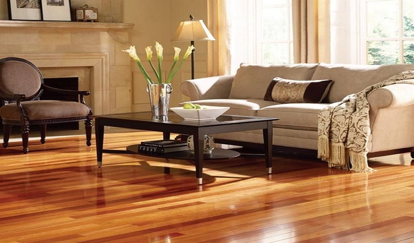 How is laminate wood flooring made